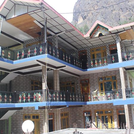 Moonlight Guest House Kasol Esterno foto