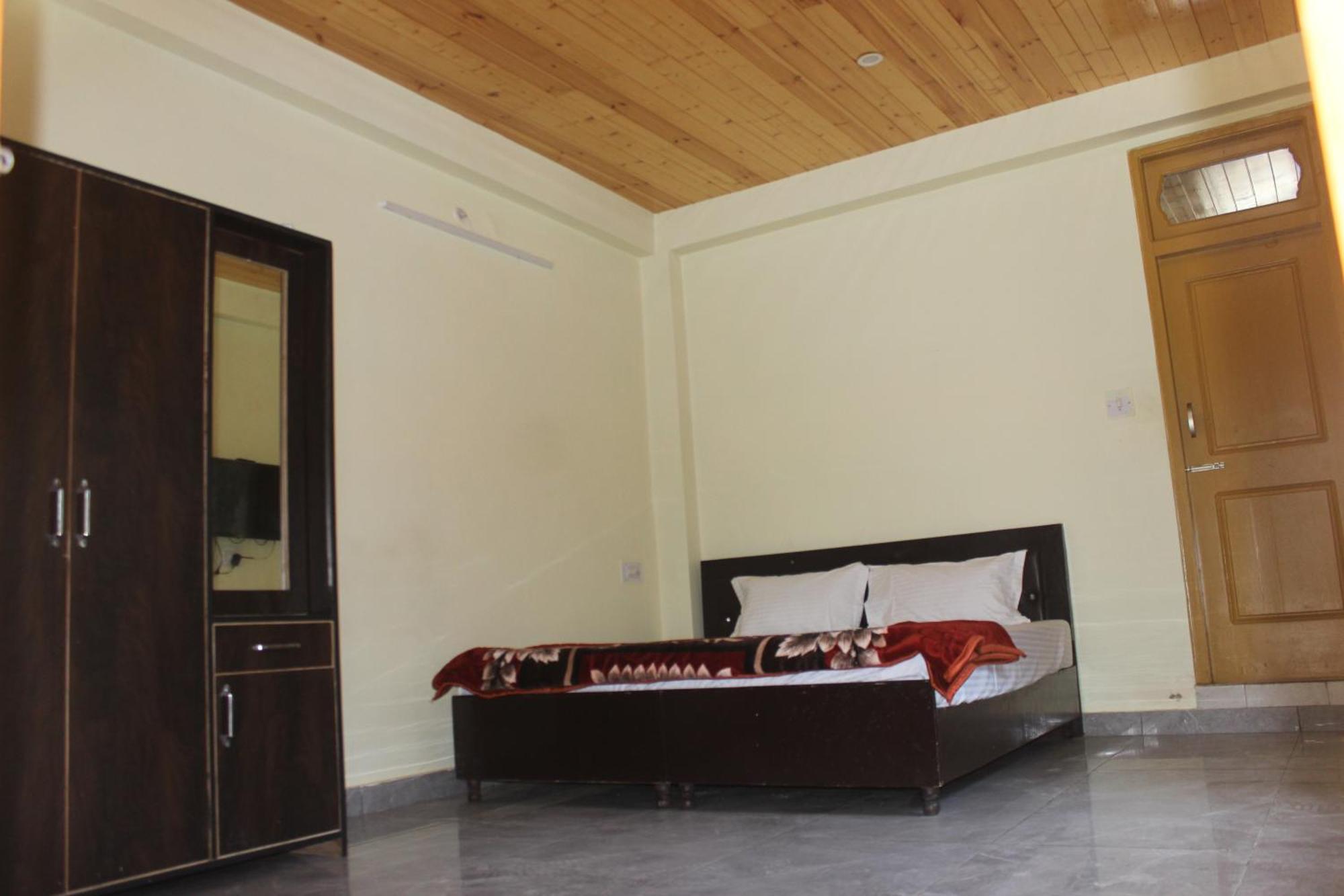 Moonlight Guest House Kasol Esterno foto