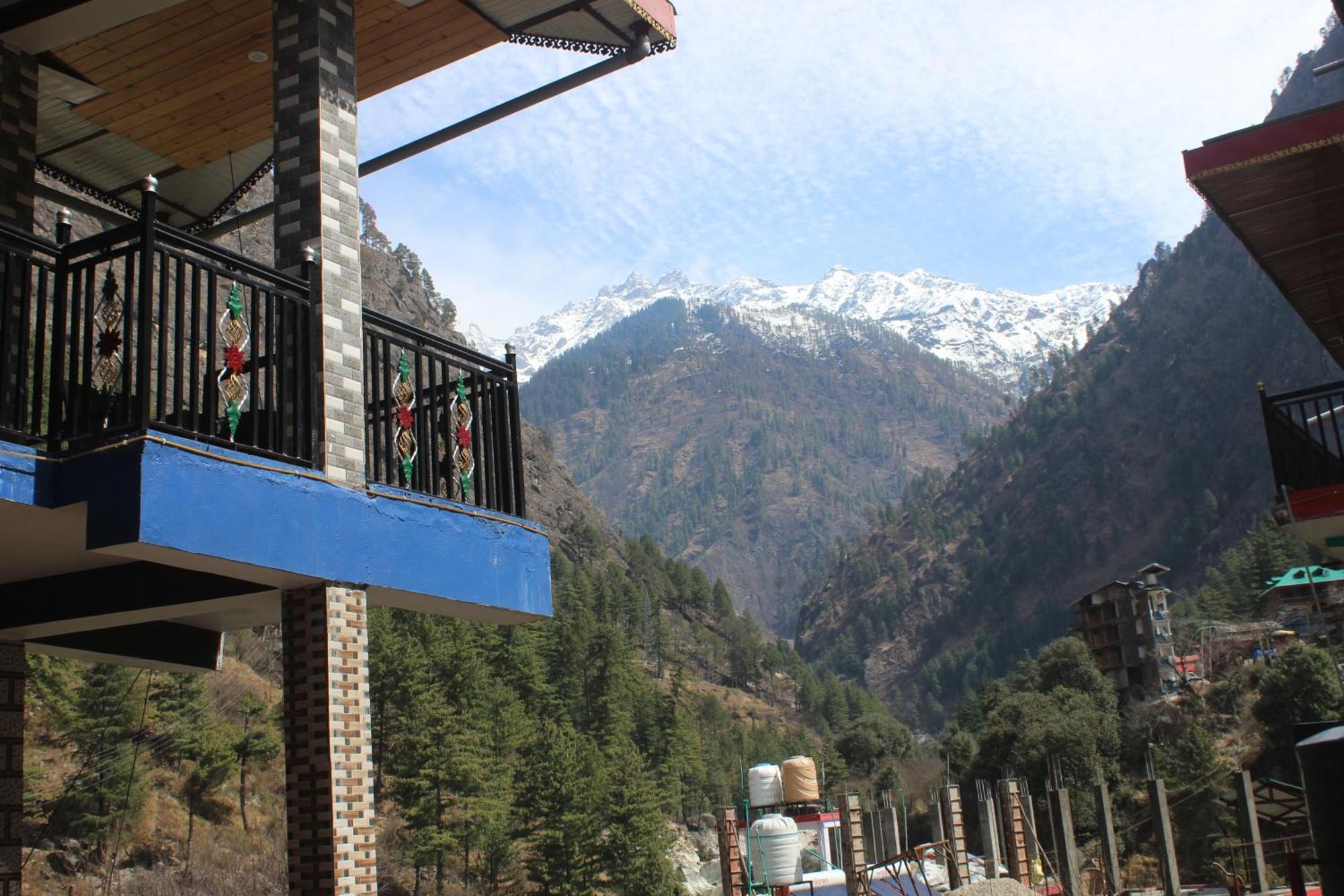 Moonlight Guest House Kasol Esterno foto
