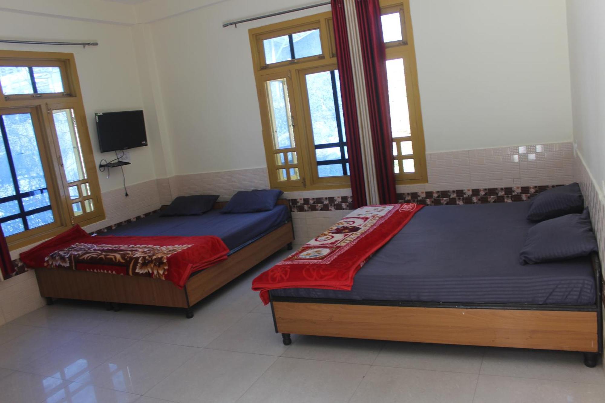 Moonlight Guest House Kasol Esterno foto