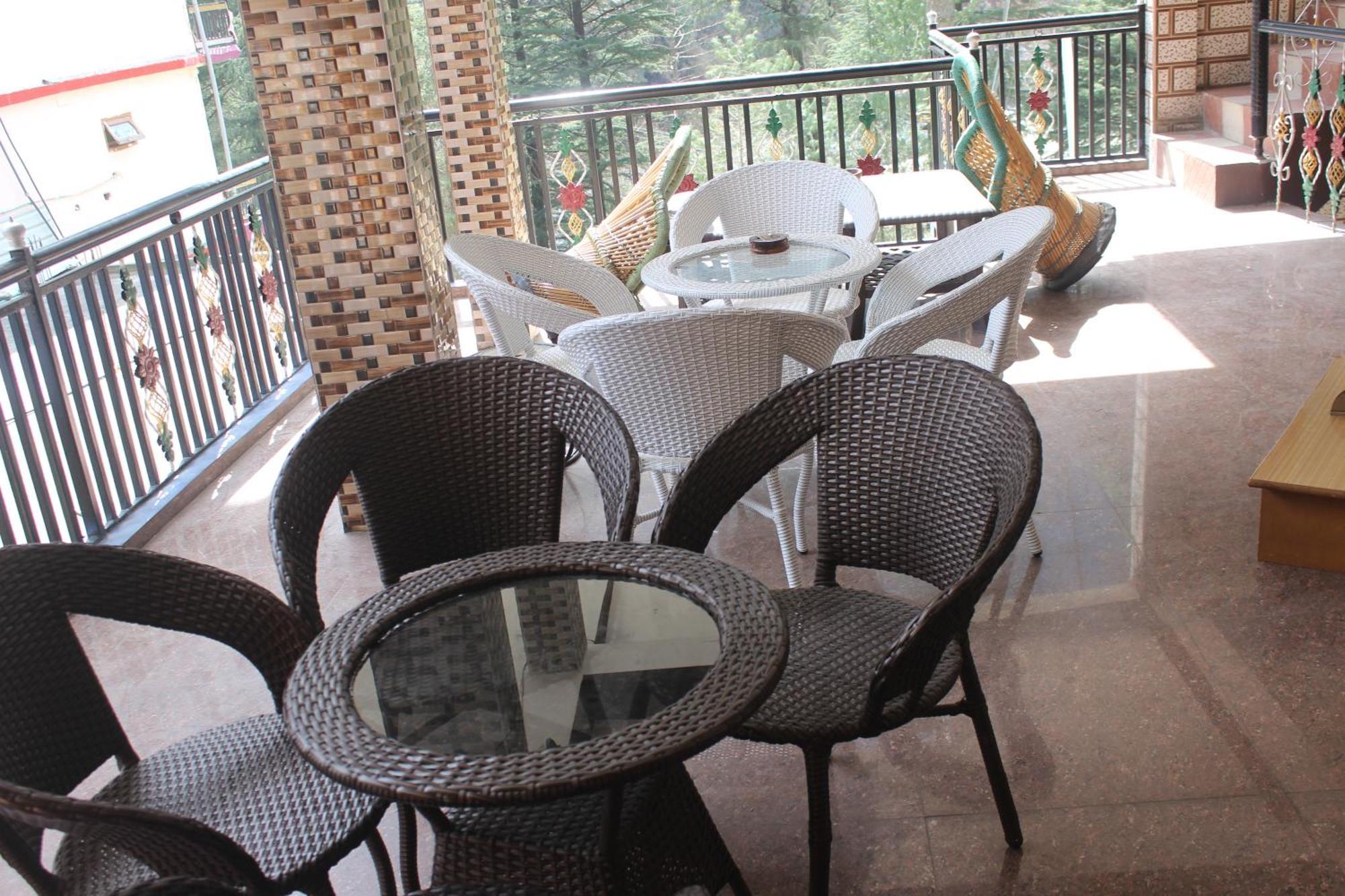 Moonlight Guest House Kasol Esterno foto